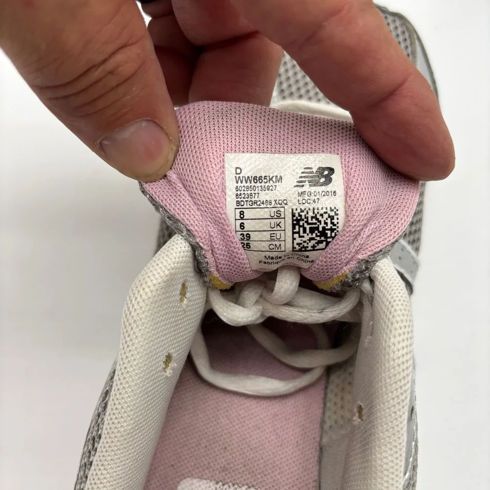New Balance 665 Susan G Komen Walking Shoes Grey Silver Pink WW665KM Mens 8